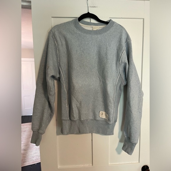 Champion blue/Gray Reverse Weave Crewneck sweatshirt Size Small - Picture 1 of 4